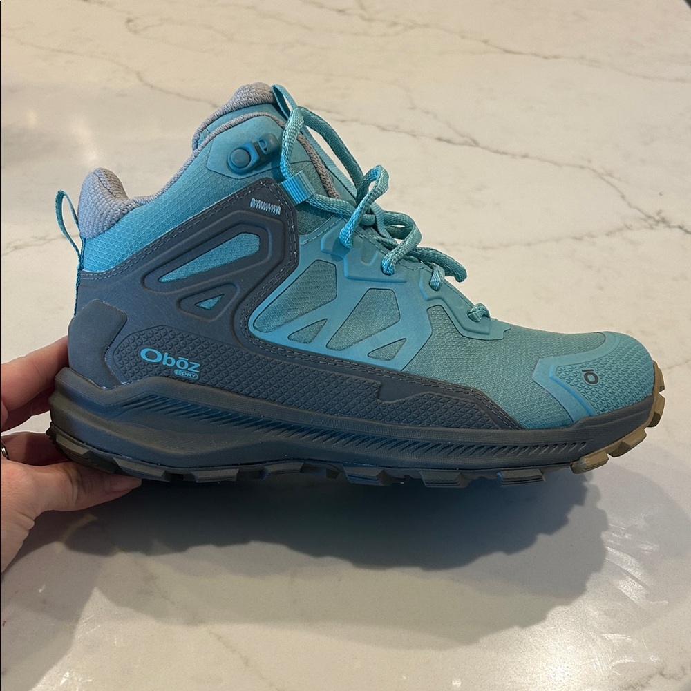 Oboz Blue and Gray Hiking Shoe